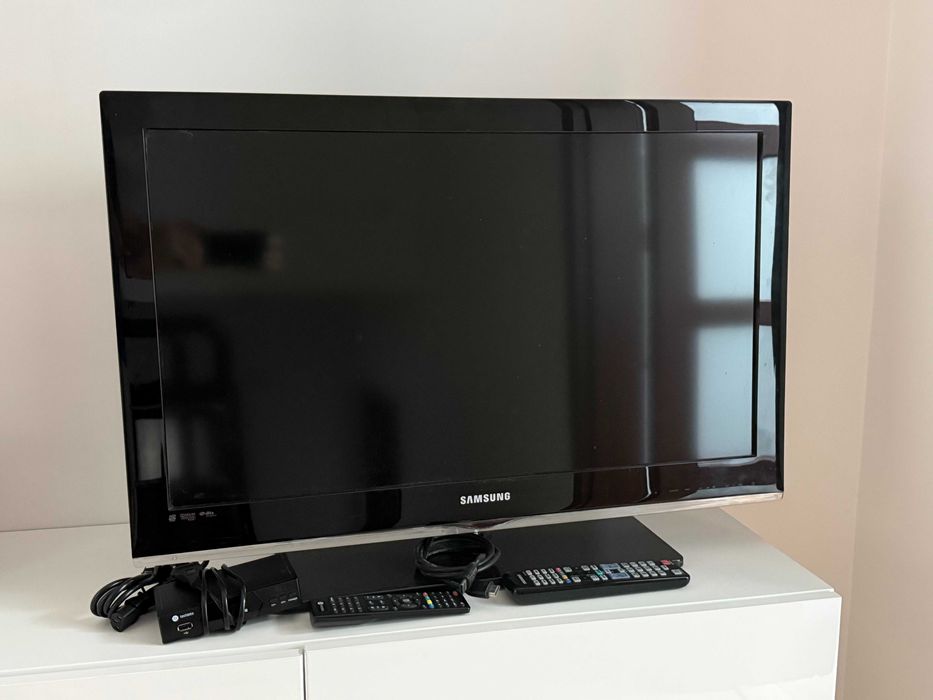 Telewizor Samsung + dekoder