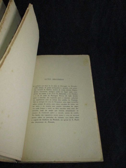 Livro Frei Luís de Sousa Almeida Garrett Textos Escolares Figueirinhas
