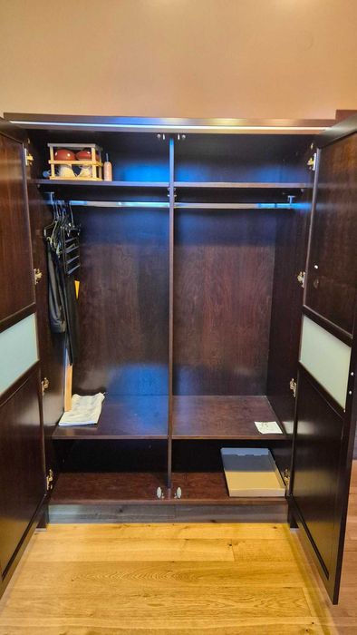 Komplet mebli do pokoju