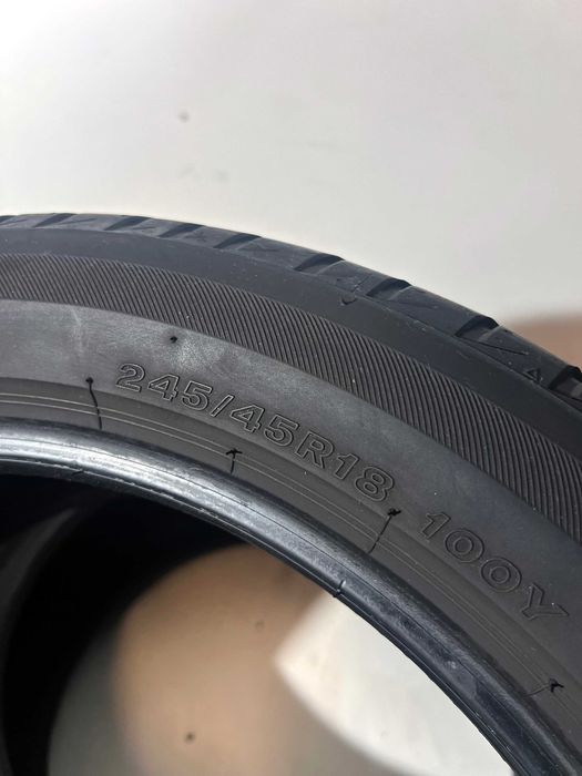 Pneus Bridgestone Turanza T005 - 245/45/18 - Como NOVOS