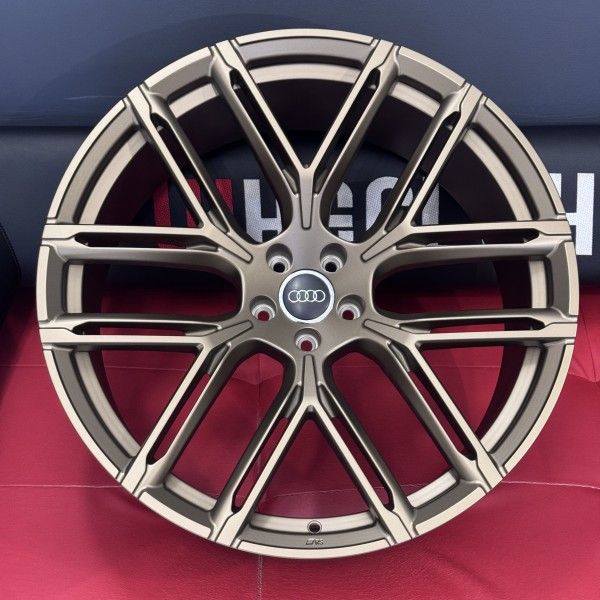 Ковані диски Audi RSQ8 SQ8 R23