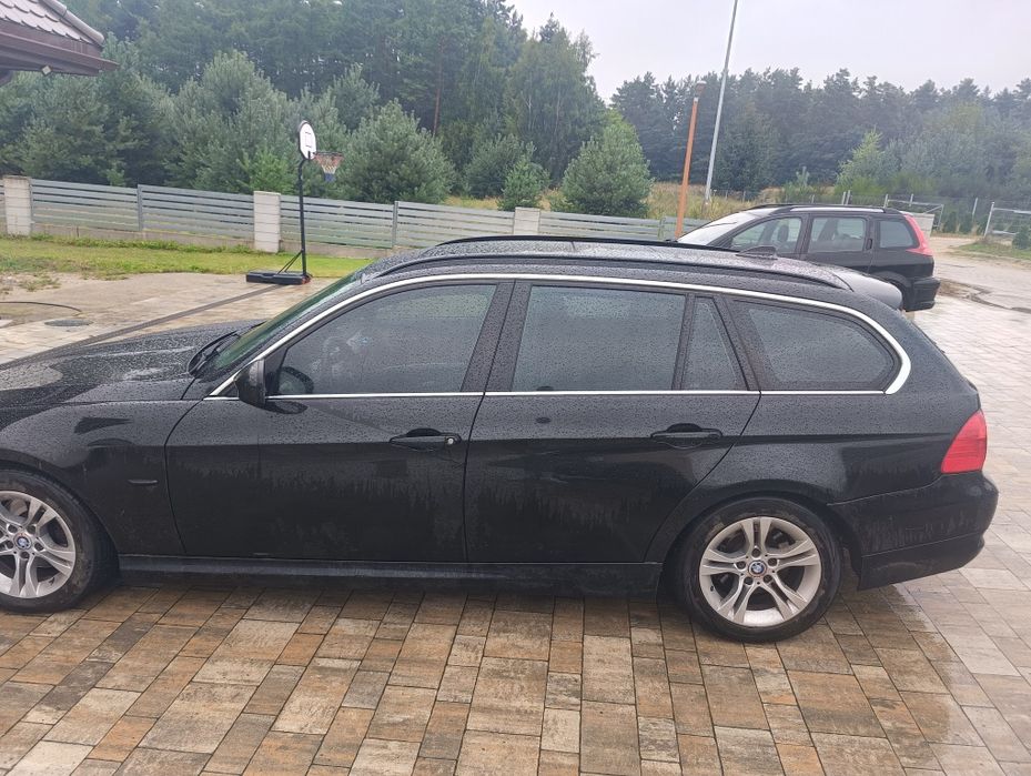 BMW E91 z 2010r 318d