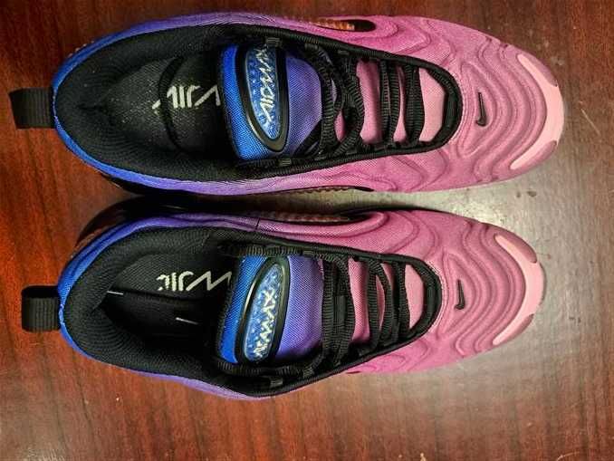 Женские Оригинальные кроссовки Nike 41.5 размер.
