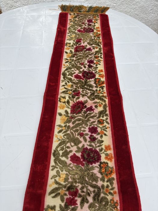 Pano em veludo antigo