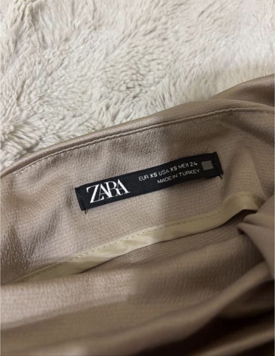Атласна спідниця zara