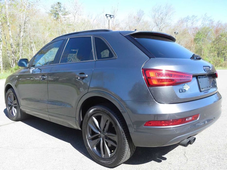 Audi Q3      2018
