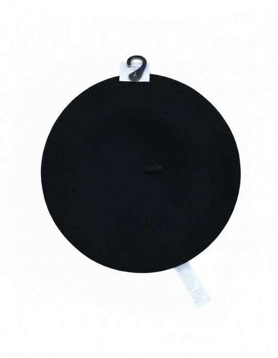 Beret wełniany czarny