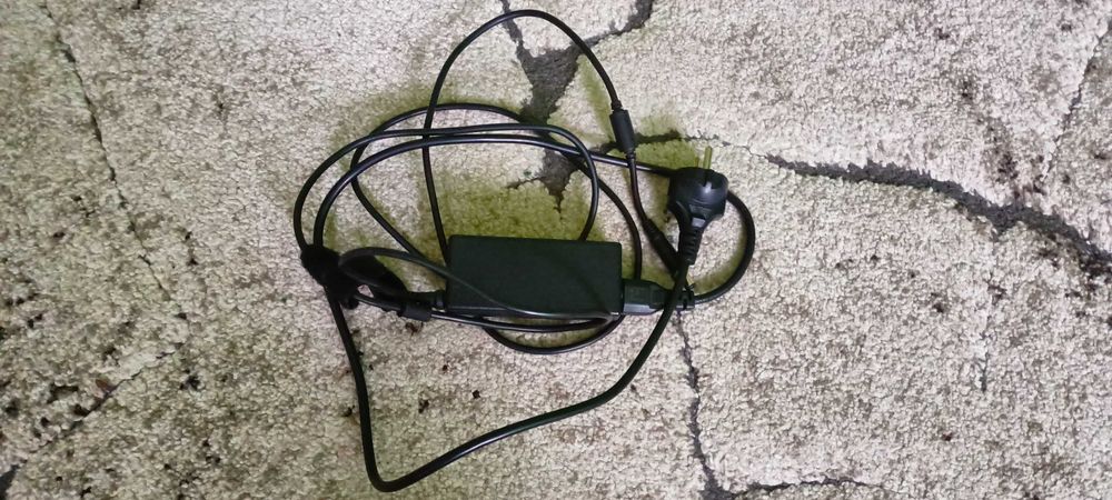 Laptop Dell Inspiron 3521, Intel i3, 4GB ram, 15.6