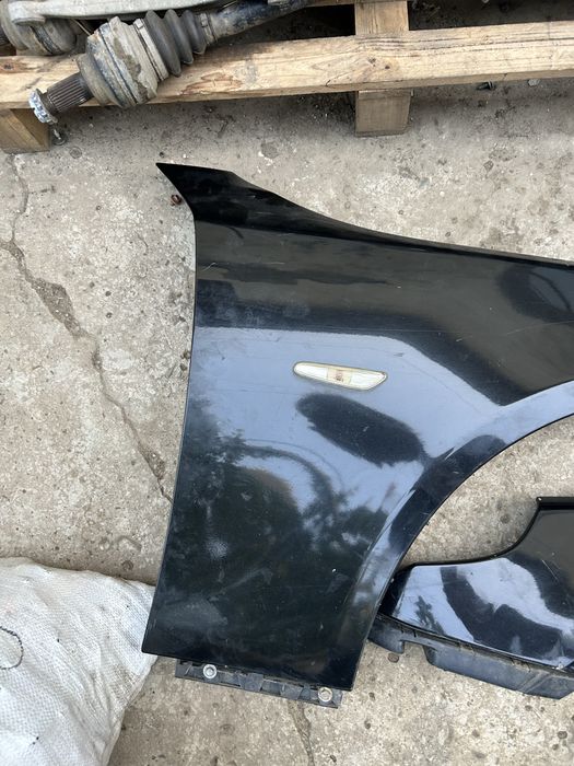 Крила BMW e60 e61  БМВ е60 е61