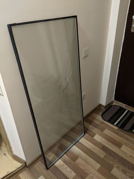 Віддам склопакет  55*122 см.