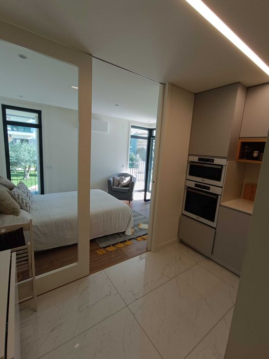 Vende Estúdio Novo Portela Lisboa