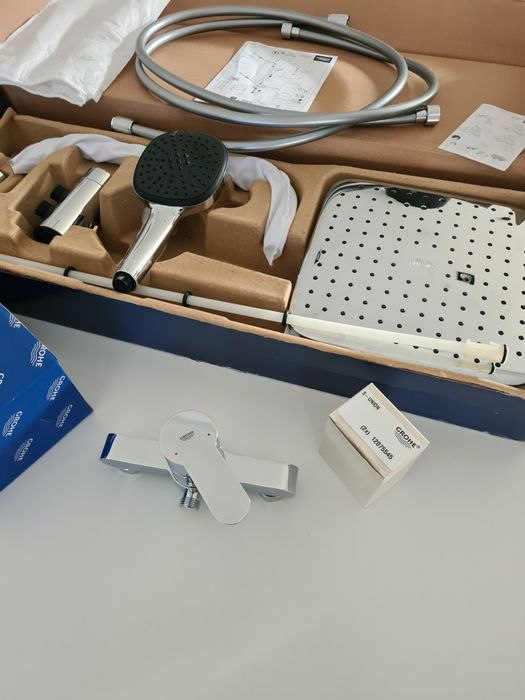 Bateria prysznicowa z deszczownicą Grohe Vitalio Comfort 250mm