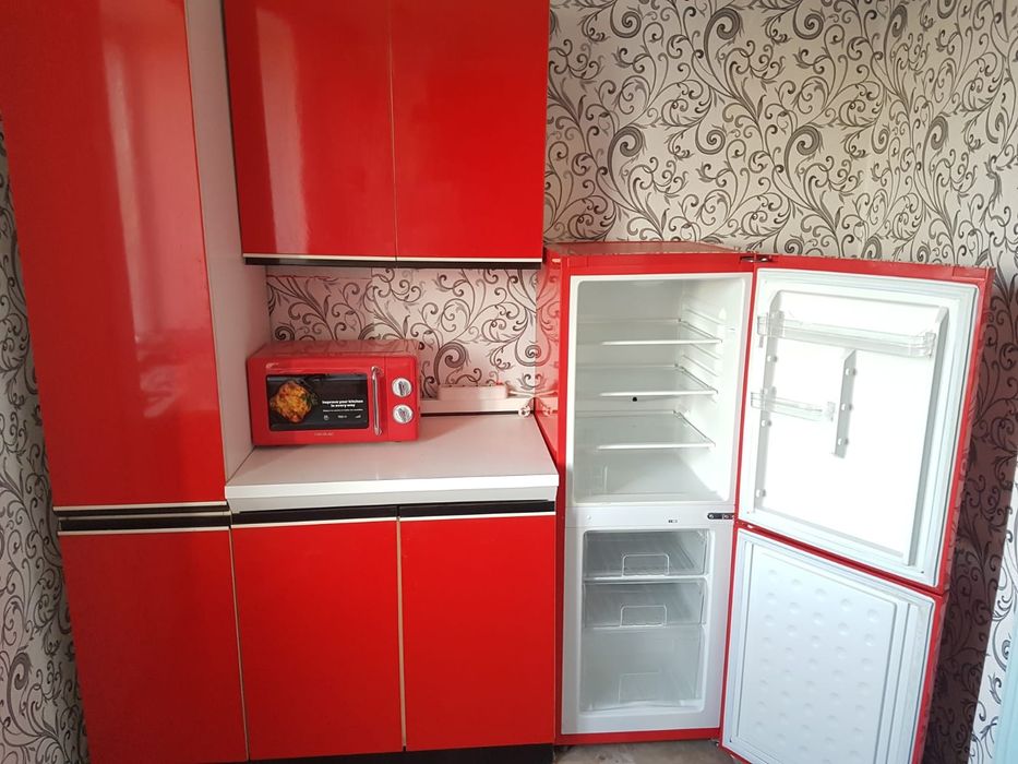 Сдается просторная однокомнатная квартира  по ул.Небесной Сотни (р-он