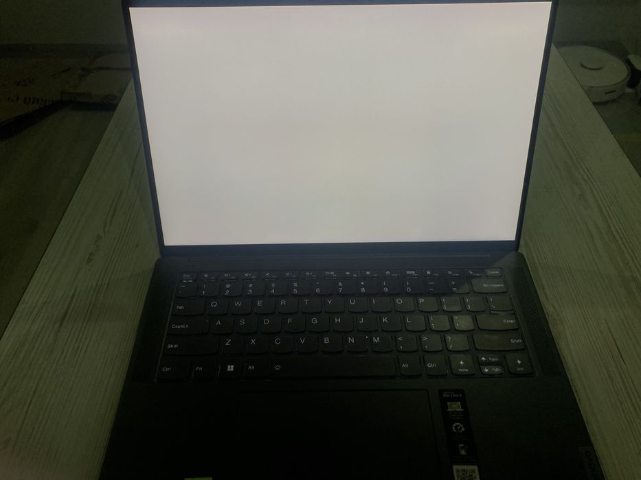 Lenovo Slim 7 Pro X 14.5" Ryzen 9 6900HS / 32GB / RTX 3050 / 3K 120 Hz