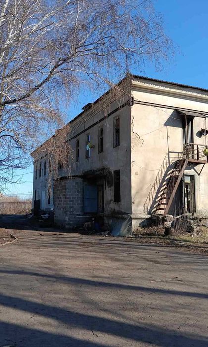 Сдам Базу с помещениями территория подвал сторожка гараж здание