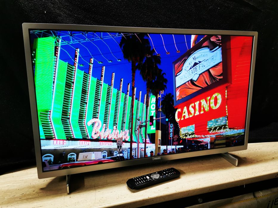 32" Philips Smart tv full hd dvbt2 led netflix youtube 2023r srebrny wifi