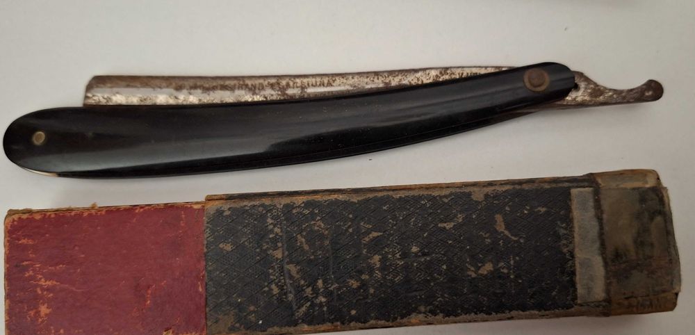 Navalhas de barba Vintage e assentadores