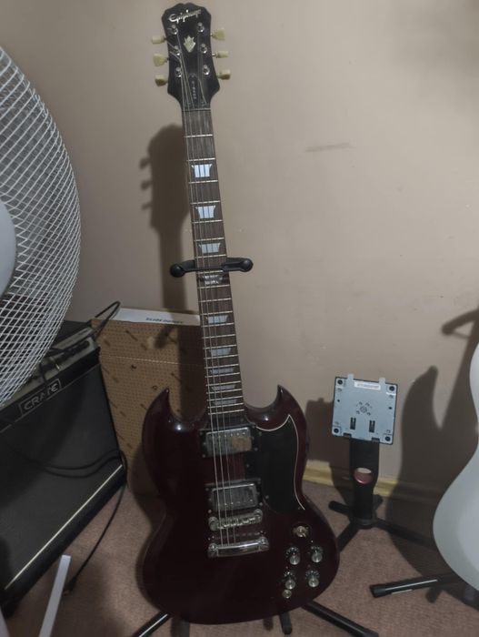 Gitara epiphone sg