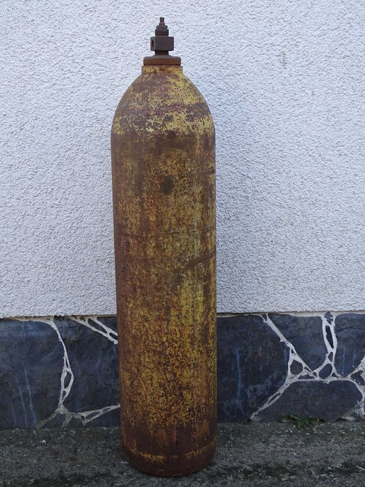 Butla na acetylen mała 27 litrów wys. 99 cm