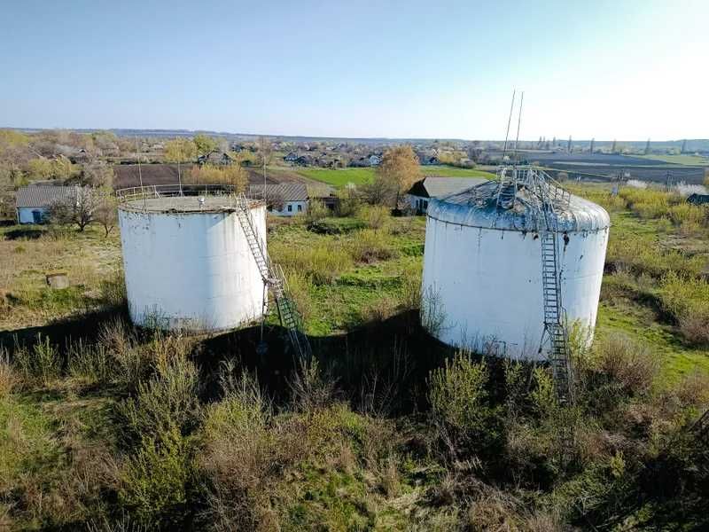 Продаж нафтобази 1260 кв.м (майновий комплекс) — Полтавська обл., с. Піски