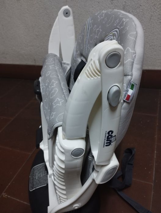 Cadeira de refeição, acento elevatório