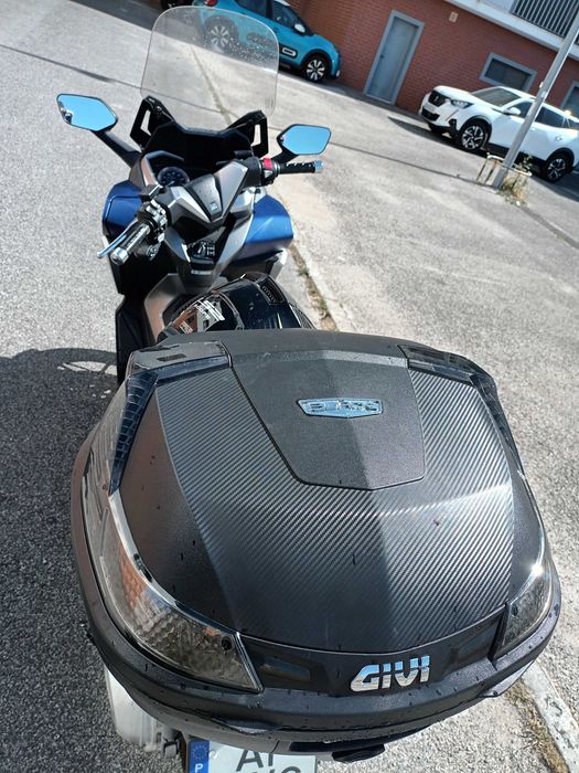 Honda Forza 350 - Ano 2021