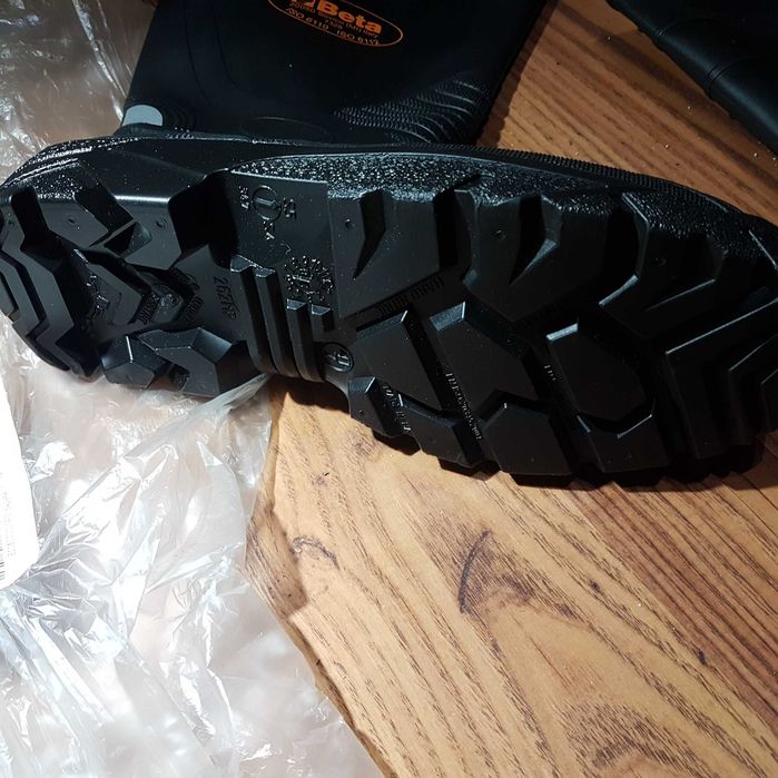Buty wysokie kalosze Beta bhp olejo kwaso odporne podnoski stal 41