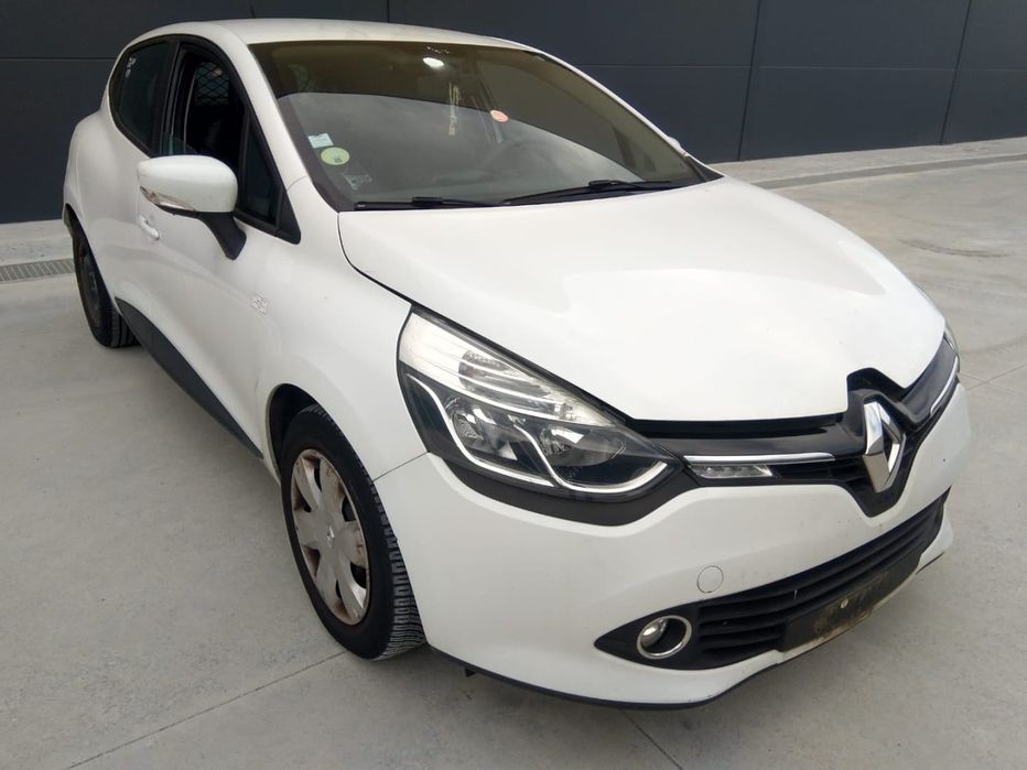 RENAULT CLIO IV - 2015 - Para Peças