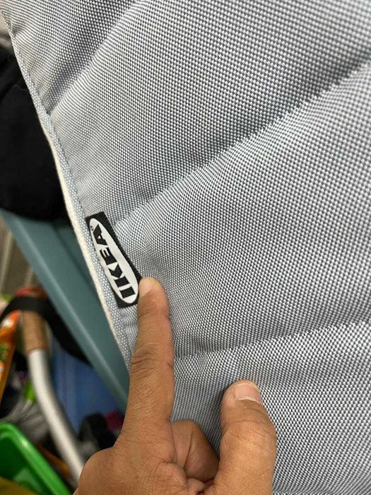 Cama IKEA solteiro 90x200 + colchão molas ensacadas e estrado (1 ano)