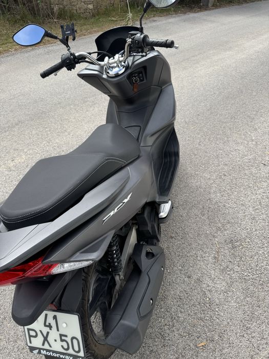 Honda PCX impecavel