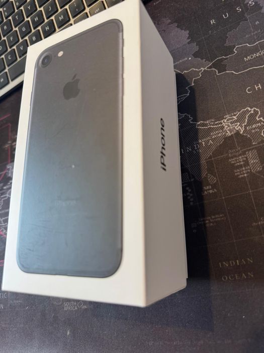 iPhone 7 black 32gb