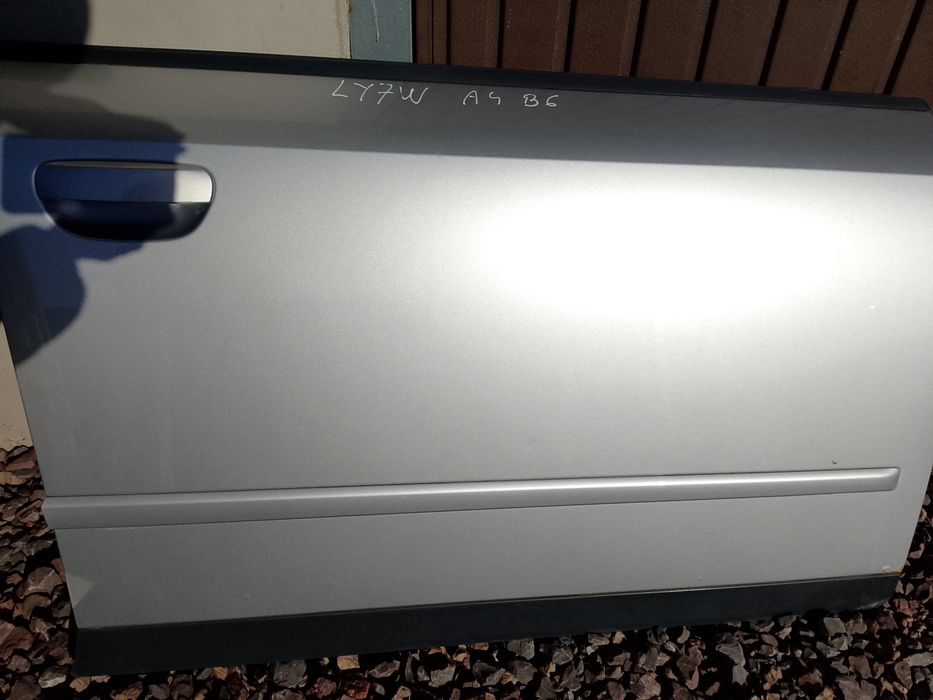 Drzwi Audi A4 B6 Małysz , kod lakieru LY7W