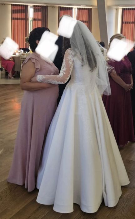 Suknia ślubna ROYAL czysta biel