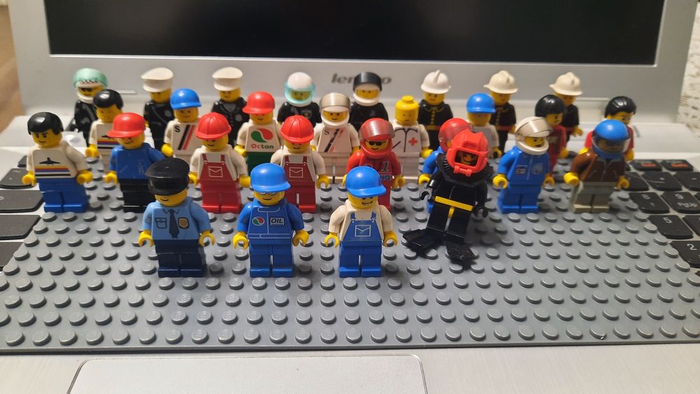 Lego minifigurki city system