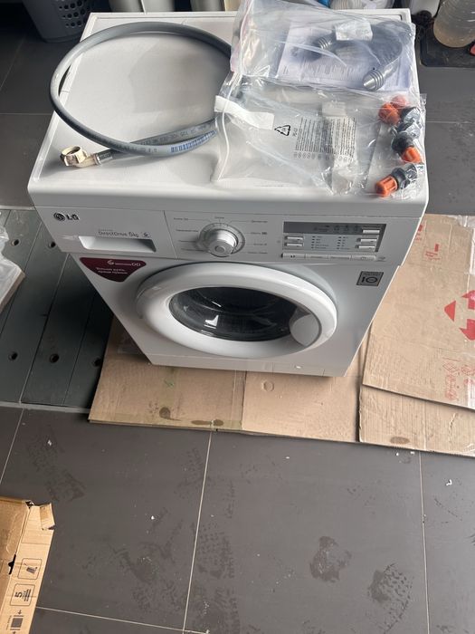 Пральна машина LG