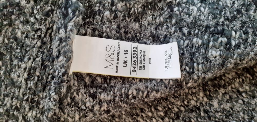 Sweter damski,wdzianko+gratis