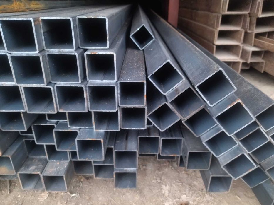 Profil stalowy kształtownik 40x40x2 gatunek 2