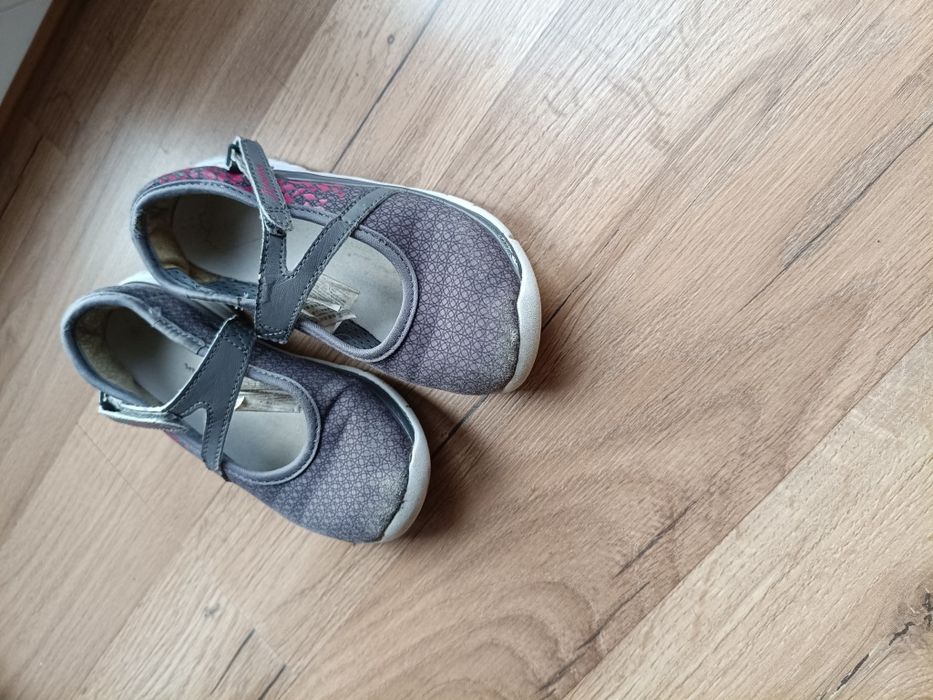 Buty, kapcie dla dziewczynki Decathlon 29