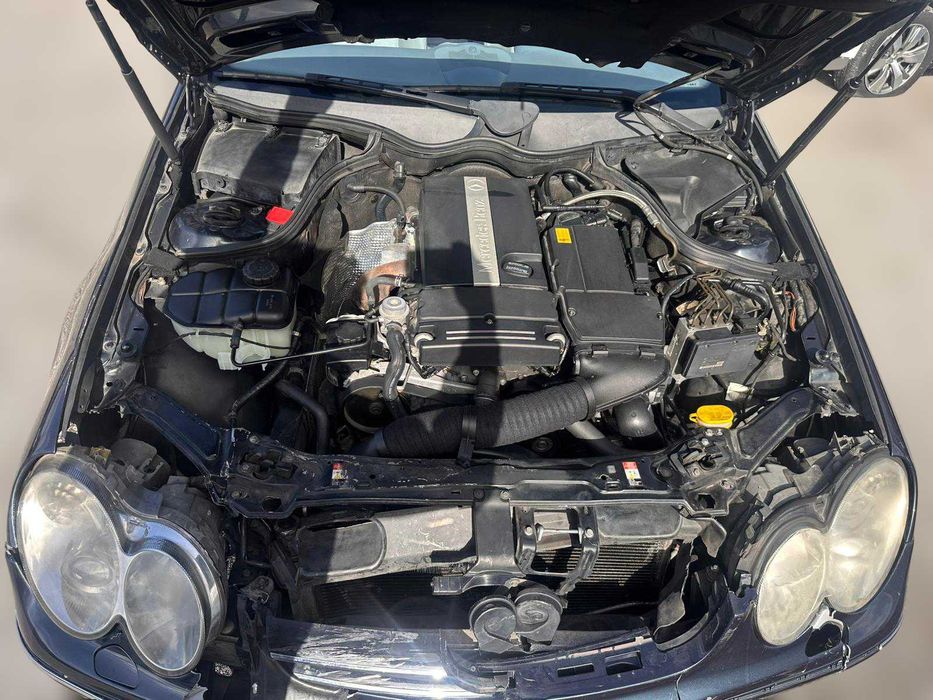 MERCEDES-BENZ (W209) CLK 200 Kompressor Avantgarde de 2002 Salvado