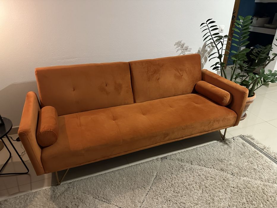 Sofá Cama em Veludo Cor de Laranja