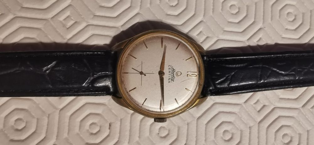 Relógio Certina a corda