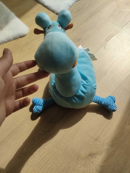 Peluche girafa azul