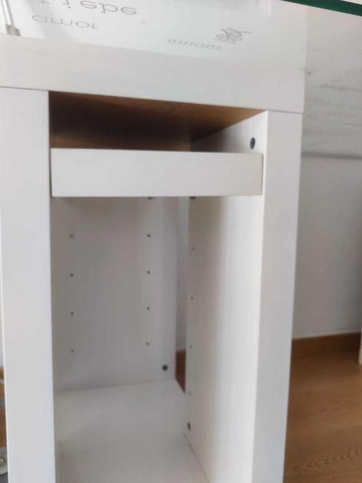 Secretária IKEA vidro