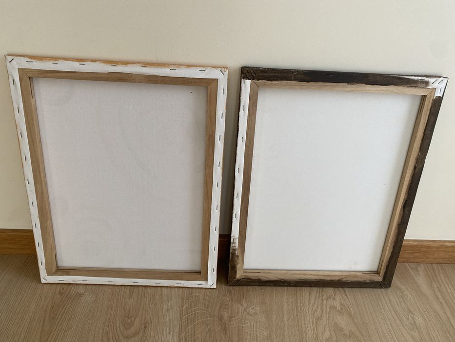 2 telas pintadas á mão 40 x 50 cm