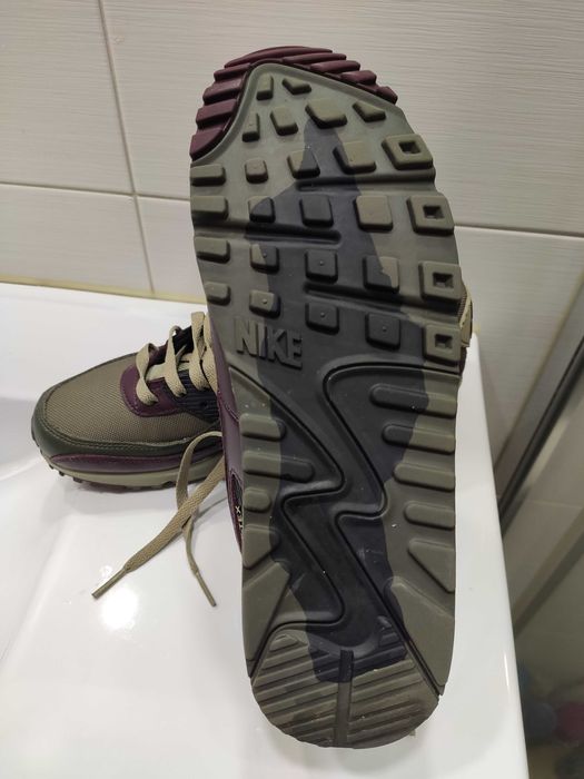 Nike Air Max 90 GORE-TEX