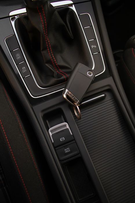 VW Golf 7 GTI Performance 230cv