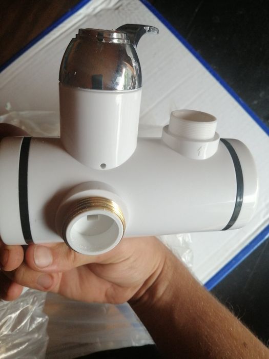 Кран водонагрівач води