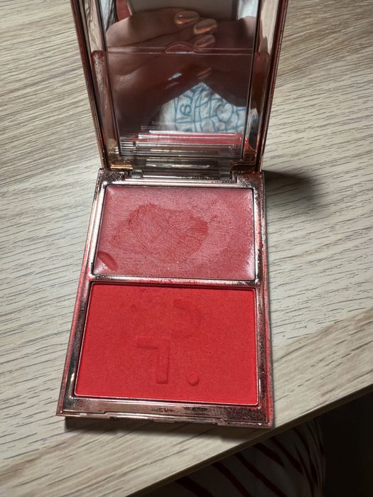 Patrick Ta Róż she left me on red