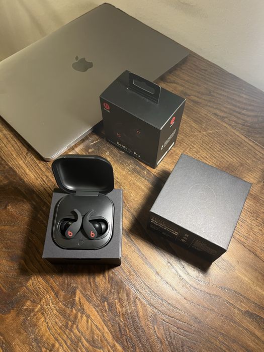 Beats Fit Pro (C/Caixa e acessórios)
