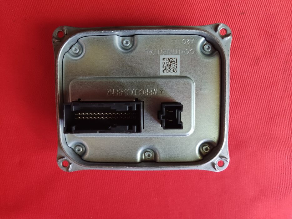 Блок управления фарой mercedes S W222